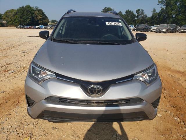 Photo 5 from auction – 2018 TOYOTA RAV4 LE with VIN JTMBFREV5JJ206409