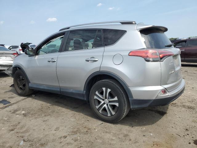 Photo 2 from auction – 2017 TOYOTA RAV4 LE with VIN 2T3BFREV0HW612352
