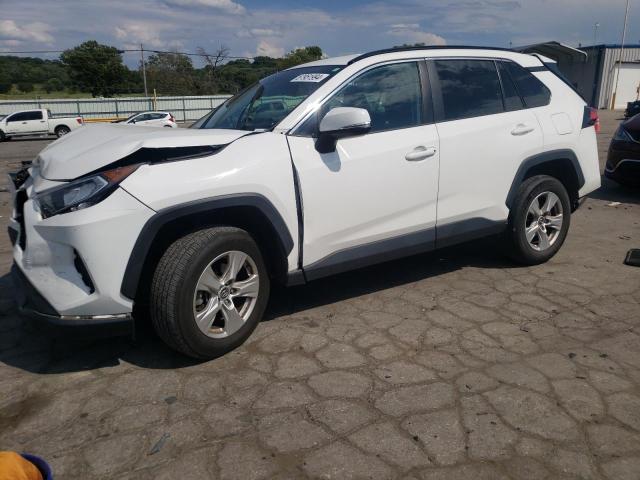 TOYOTA RAV4 XLE 2021 with VIN 2T3P1RFV2MW156688 - Photo from auction