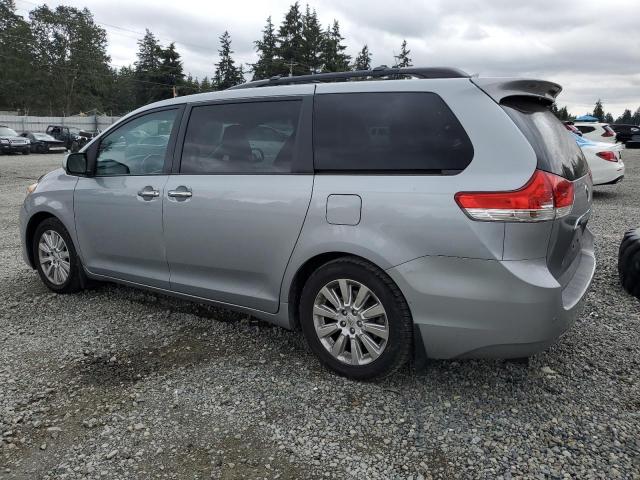 Photo 2 from auction – 2011 TOYOTA SIENNA XLE with VIN 5TDYK3DC6BS062375