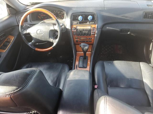 Photo 8 from auction – 2000 LEXUS ES 300 with VIN JT8BF28G4Y5094191
