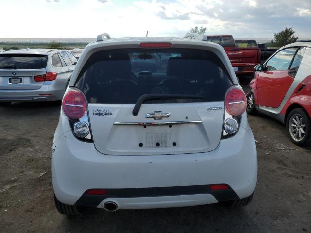 Foto 6 de la subasta – 2013 CHEVROLET SPARK 2LT con VIN KL8CF6S99DC575396