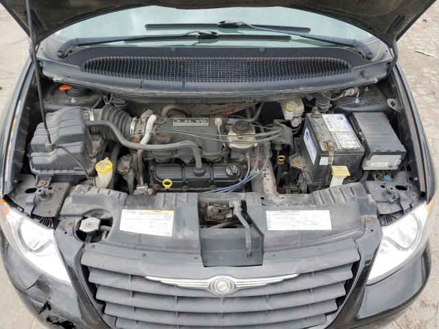 Photo 12 from auction – 2006 CHRYSLER TOWN & COU with VIN 1A4GP45RX6B702794