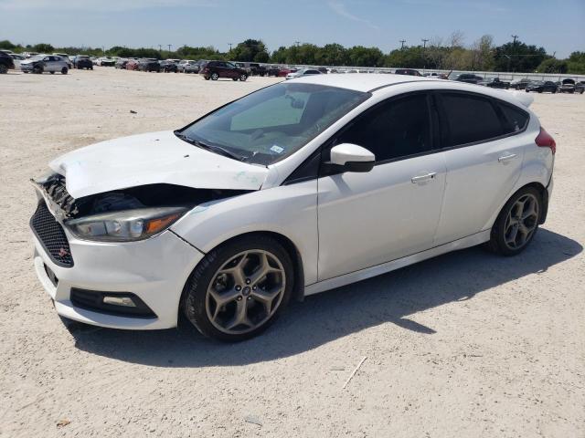 FORD FOCUS ST 2018 with VIN 1FADP3L94JL240215 - Photo from auction