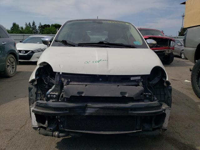 Photo 5 from auction – 2018 FIAT 500 LOUNGE with VIN 3C3CFFCH9JT524093
