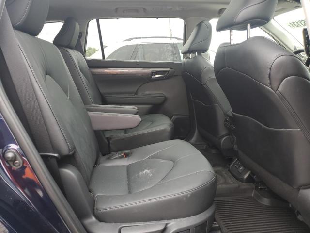 Photo 11 from auction – 2024 TOYOTA HIGHLANDER with VIN 5TDEBRCH6RS618746