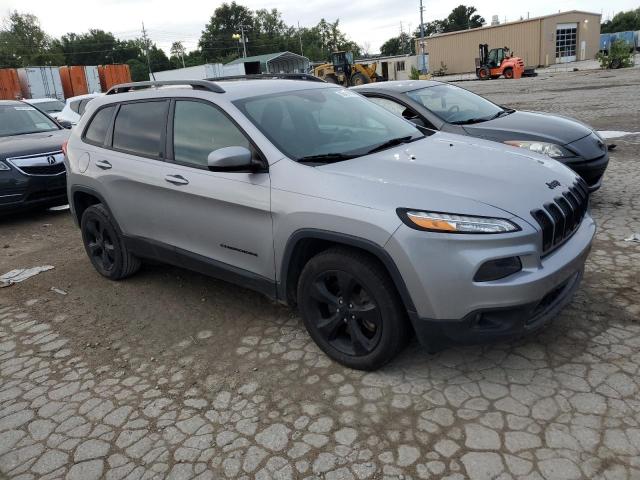 Photo 4 from auction – 2018 JEEP CHEROKEE L with VIN 1C4PJLCB7JD563566