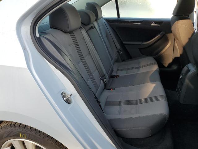 Photo 10 from auction – 2017 VOLKSWAGEN JETTA SE with VIN 3VWDB7AJ6HM406561