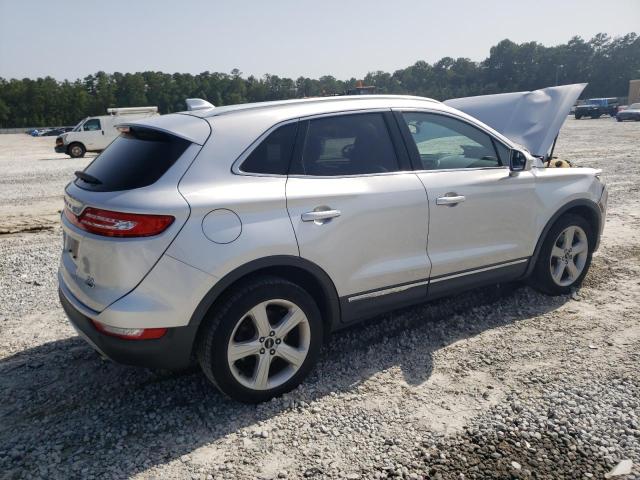 Photo 3 from auction – 2015 LINCOLN MKC with VIN 5LMCJ1A97FUJ44992