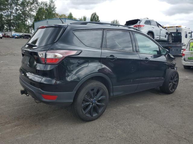 Photo 3 from auction – 2017 FORD ESCAPE SE with VIN 1FMCU9G97HUC67842