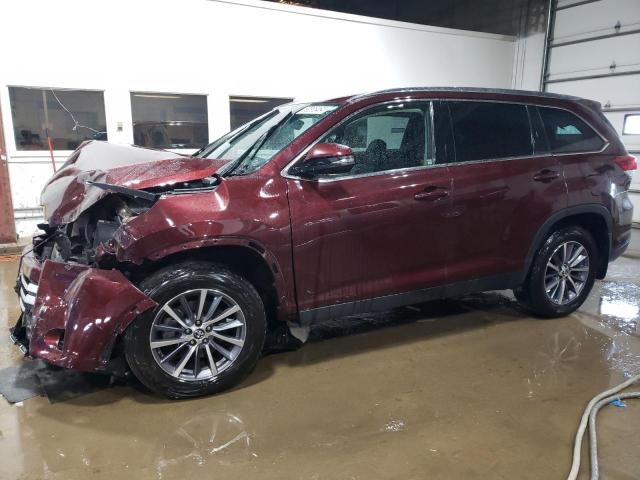 Photo 1 from auction – 2019 TOYOTA HIGHLANDER with VIN 5TDJZRFH9KS709411