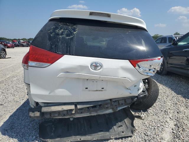 Photo 6 from auction – 2012 TOYOTA SIENNA XLE with VIN 5TDYK3DC7CS237251