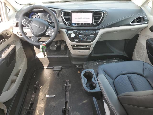 Photo 8 from auction – 2023 CHRYSLER PACIFICA T with VIN 2C4RC1BGXPR582588