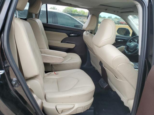 Photo 11 from auction – 2020 TOYOTA HIGHLANDER with VIN 5TDGZRAH3LS013646
