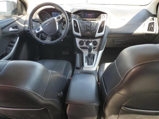 Zdjęcie 8 z aukcji – 2014 FORD FOCUS SE z VIN 1FADP3K25EL326031