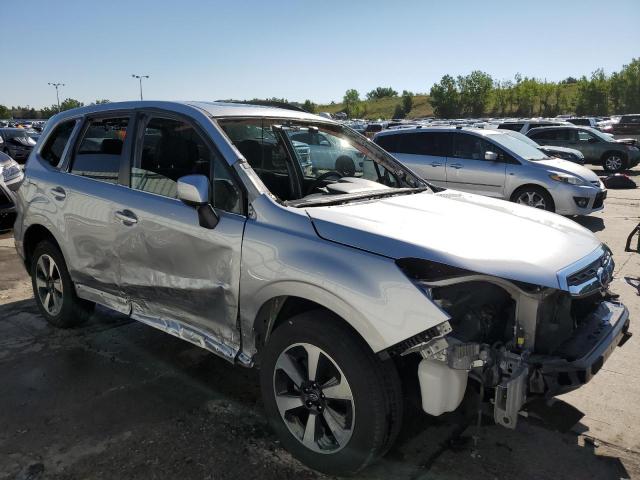 Photo 4 from auction – 2018 SUBARU FORESTER 2 with VIN JF2SJAGC6JH581729