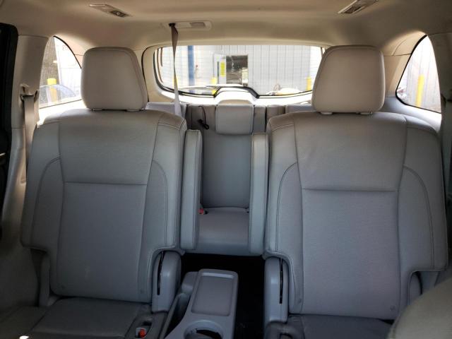 Photo 10 from auction – 2016 TOYOTA HIGHLANDER with VIN 5TDYKRFH5GS152247