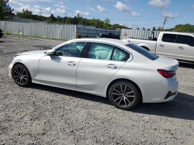 Photo 2 from auction – 2022 BMW 330XI with VIN 3MW5R7J07N8C54639