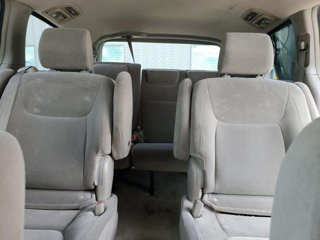 Photo 10 from auction – 2005 TOYOTA SIENNA CE with VIN 5TDZA23C15S285222