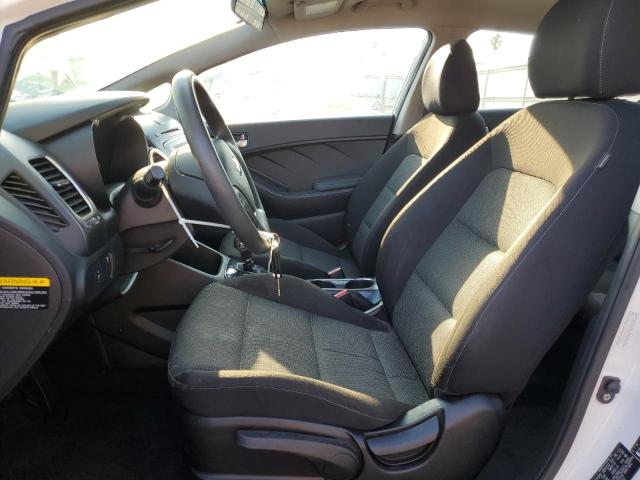 Photo 7 from auction – 2017 KIA FORTE LX with VIN 3KPFK4A76HE011062