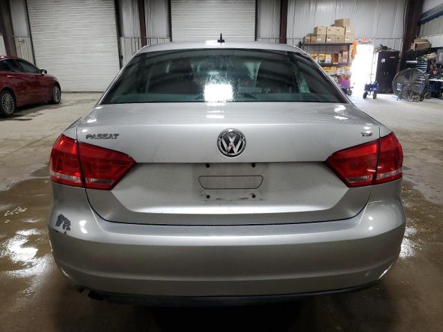 Photo 6 from auction – 2014 VOLKSWAGEN PASSAT S with VIN 1VWAT7A34EC082699