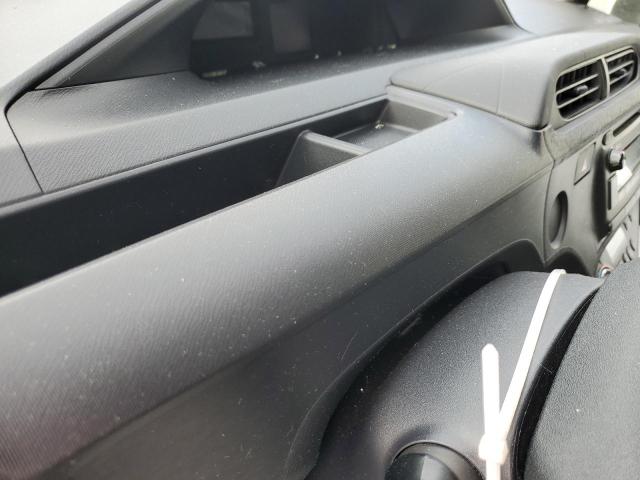 Photo 9 from auction – 2012 TOYOTA PRIUS C with VIN JTDKDTB3XC1527273