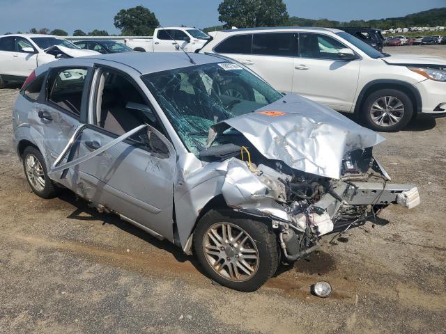 Photo 4 from auction – 2003 FORD FOCUS ZX5 with VIN 3FAFP373X3R124732