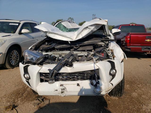 Photo 5 from auction – 2017 TOYOTA 4RUNNER SR with VIN JTEBU5JR6H5409492