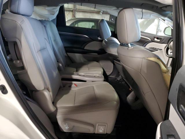 Photo 11 from auction – 2019 TOYOTA HIGHLANDER with VIN 5TDDZRFH4KS703223