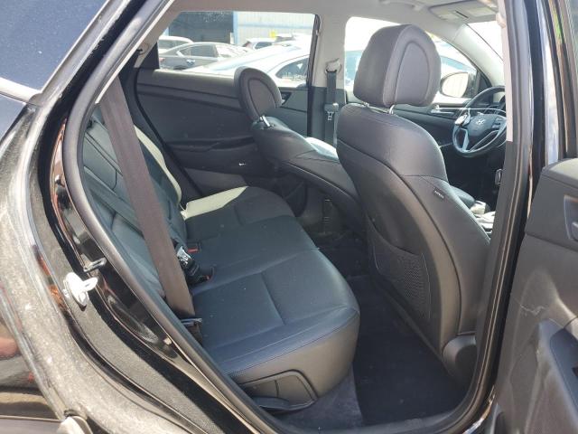 Photo 11 from auction – 2017 HYUNDAI TUCSON LIM with VIN KM8J33A2XHU272620