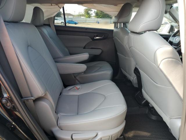 Photo 11 from auction – 2024 TOYOTA HIGHLANDER with VIN 5TDKDRAH1RS049935