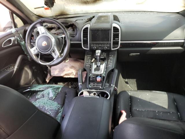 Photo 8 from auction – 2011 PORSCHE CAYENNE with VIN WP1AA2A22BLA04452