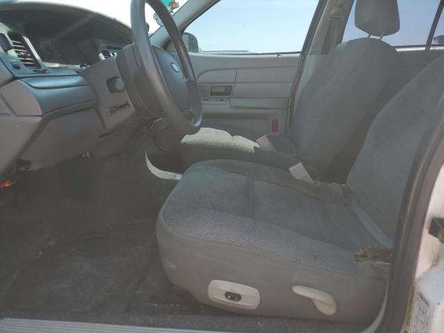Photo 7 from auction – 2005 FORD CROWN VICT with VIN 2FAFP71W35X154864