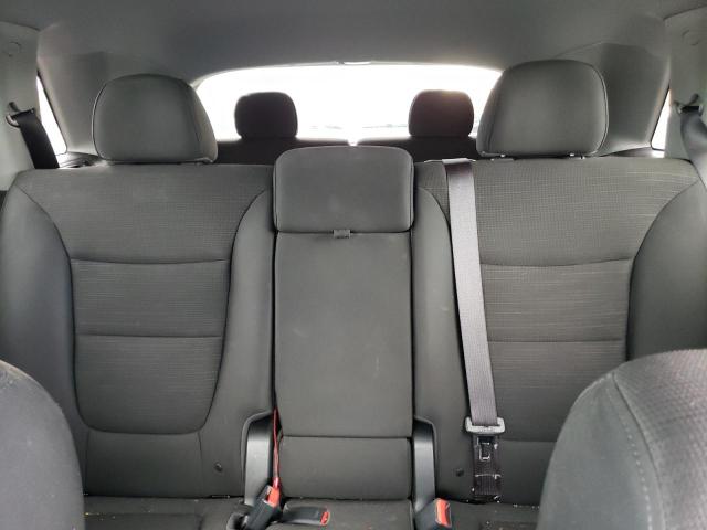 Photo 10 from auction – 2015 KIA SORENTO LX with VIN 5XYKTDA76FG613875