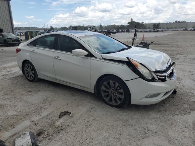 Photo 4 from auction – 2013 HYUNDAI SONATA SE with VIN 5NPEC4AB5DH529439