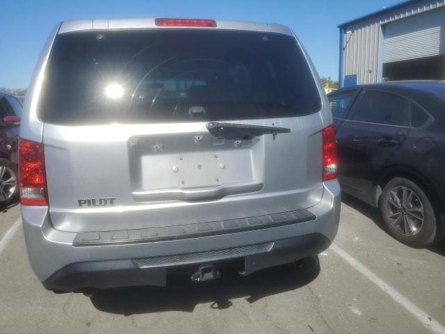 Photo 6 from auction – 2012 HONDA PILOT LX with VIN 5FNYF3H22CB043771