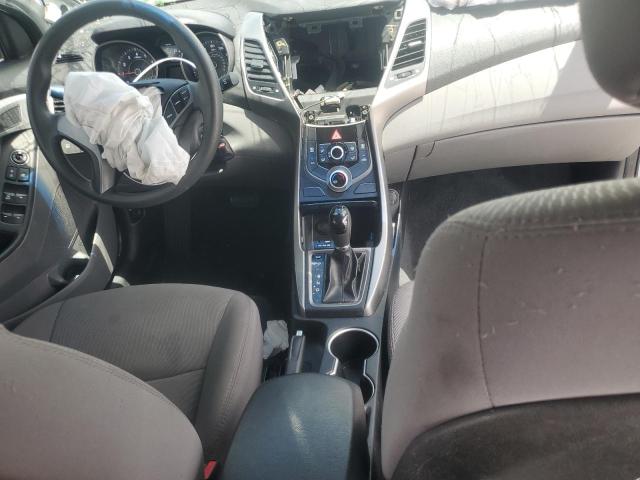 Photo 8 from auction – 2016 HYUNDAI ELANTRA SE with VIN 5NPDH4AE7GH759804