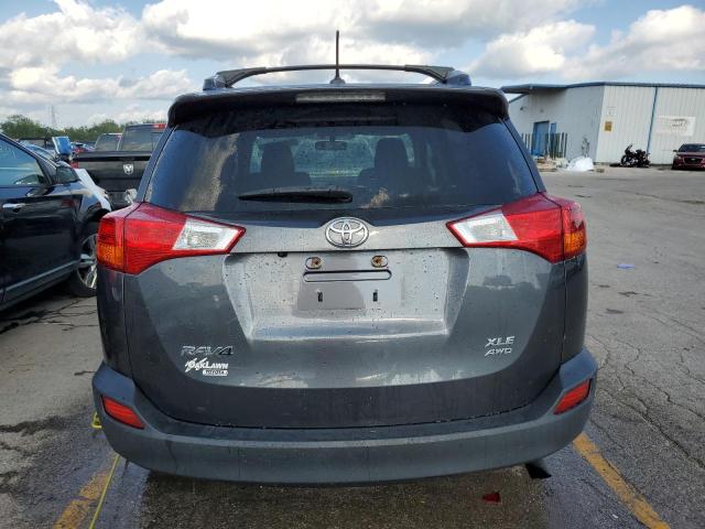Photo 6 from auction – 2015 TOYOTA RAV4 XLE with VIN JTMRFREV9FD137969