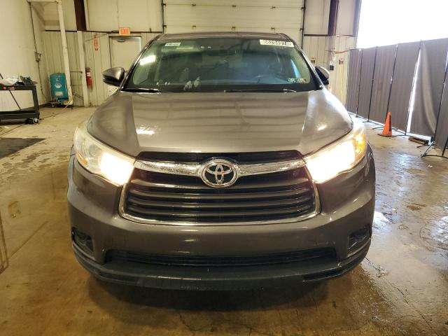 Photo 5 from auction – 2016 TOYOTA HIGHLANDER with VIN 5TDBKRFH0GS347985