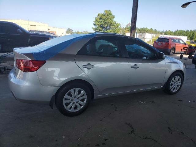 Photo 3 from auction – 2011 KIA FORTE EX with VIN KNAFU4A27B5449975