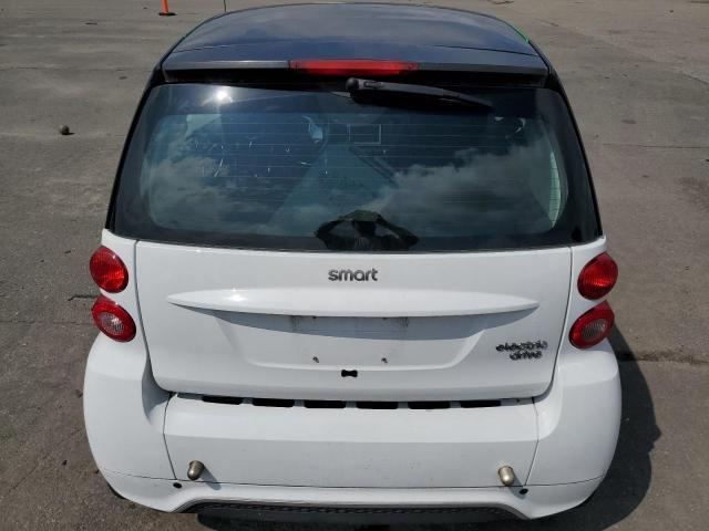 Photo 10 from auction – 2014 SMART FORTWO with VIN WMEEJ9AA1EK776973