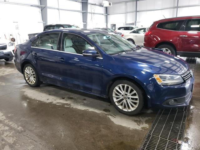 Photo 4 from auction – 2012 VOLKSWAGEN JETTA SEL with VIN 3VWLX7AJ9CM418273