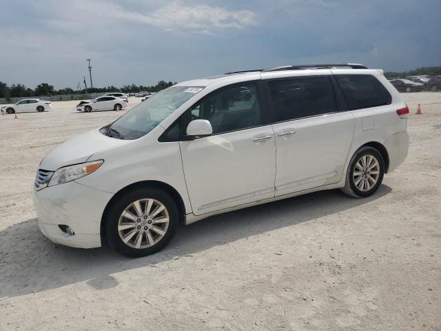 TOYOTA SIENNA XLE 2012 с VIN 5TDDK3DC7CS033659 - Фото с аукциона