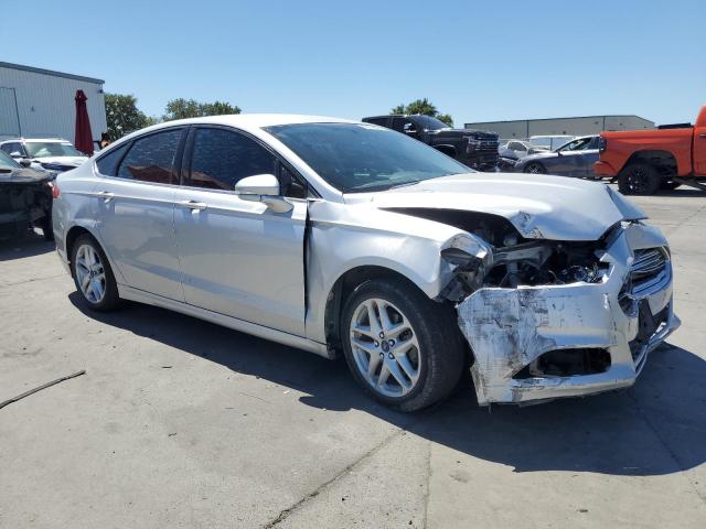Photo 4 from auction – 2014 FORD FUSION SE with VIN 3FA6P0H73ER322863
