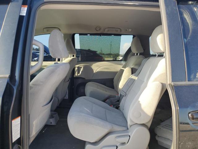 Photo 11 from auction – 2016 TOYOTA SIENNA LE with VIN 5TDKK3DC4GS712401