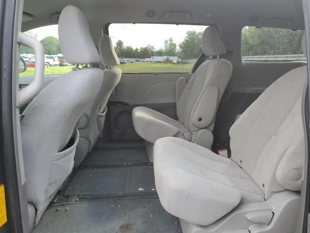 Photo 11 from auction – 2014 TOYOTA SIENNA LE with VIN 5TDJK3DC0ES075094