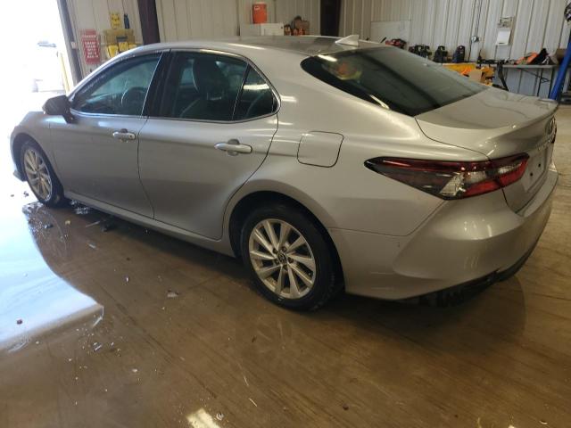 Photo 2 from auction – 2022 TOYOTA CAMRY LE with VIN 4T1C11AK2NU627410