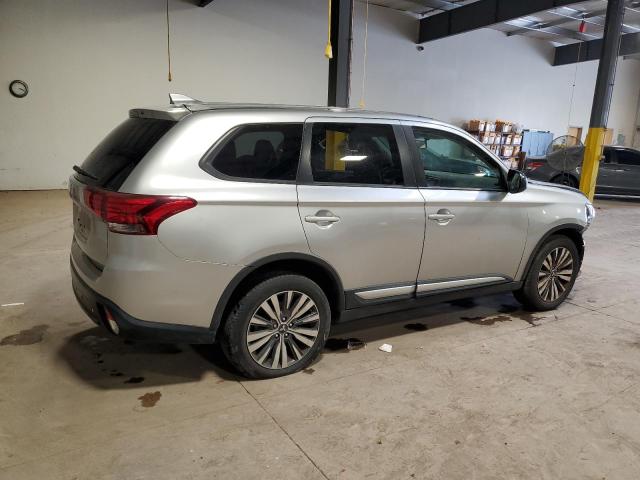 Photo 3 from auction – 2020 MITSUBISHI OUTLANDER with VIN JA4AD2A39LZ039547