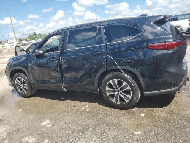 Photo 2 from auction – 2023 TOYOTA HIGHLANDER with VIN 5TDKDRAH7PS037429