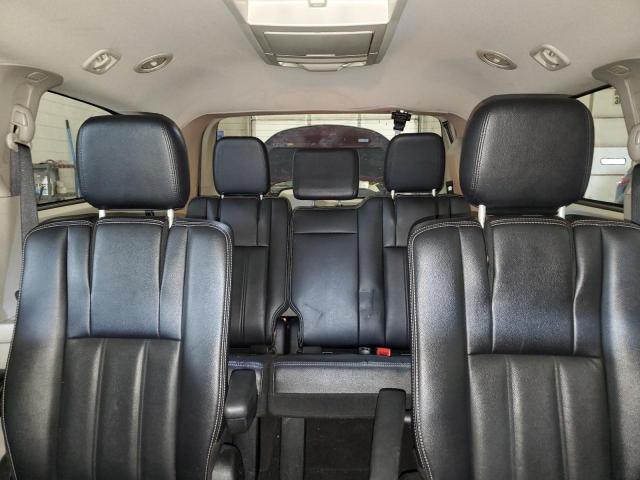 Photo 10 from auction – 2014 CHRYSLER TOWN & COU with VIN 2C4RC1BG8ER445730